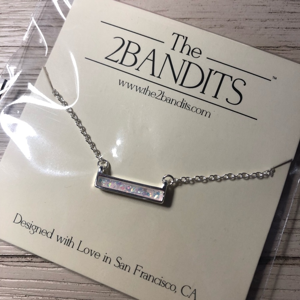 Iridescent bar necklace, brand new unopened 💗